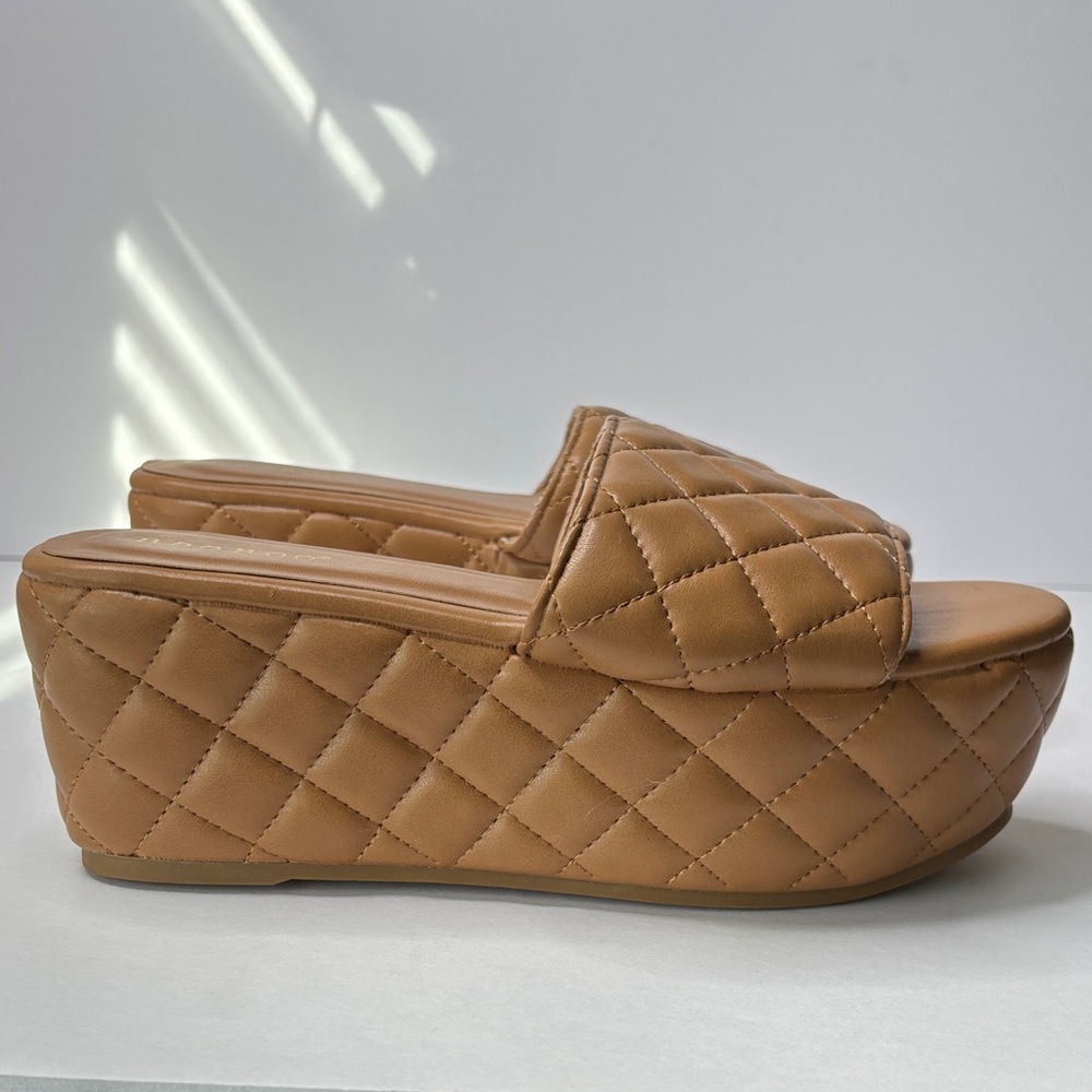 SH1 BAMBOO Women's Brown Tan Quilted Platform Sandals Chunky Slides‎ 90’s Y2K